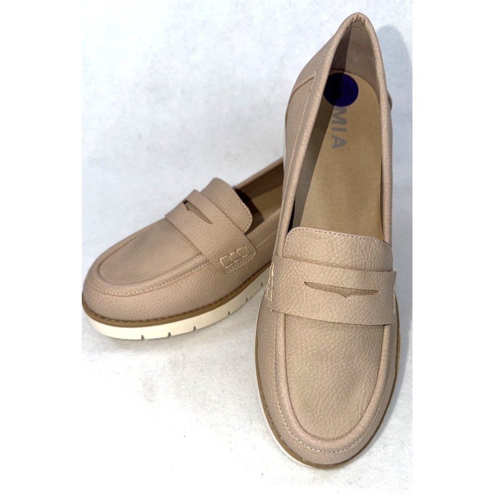 Women's MIA Elouise Size 8.5M Slip On Penny Loafers Flats Blush Beige